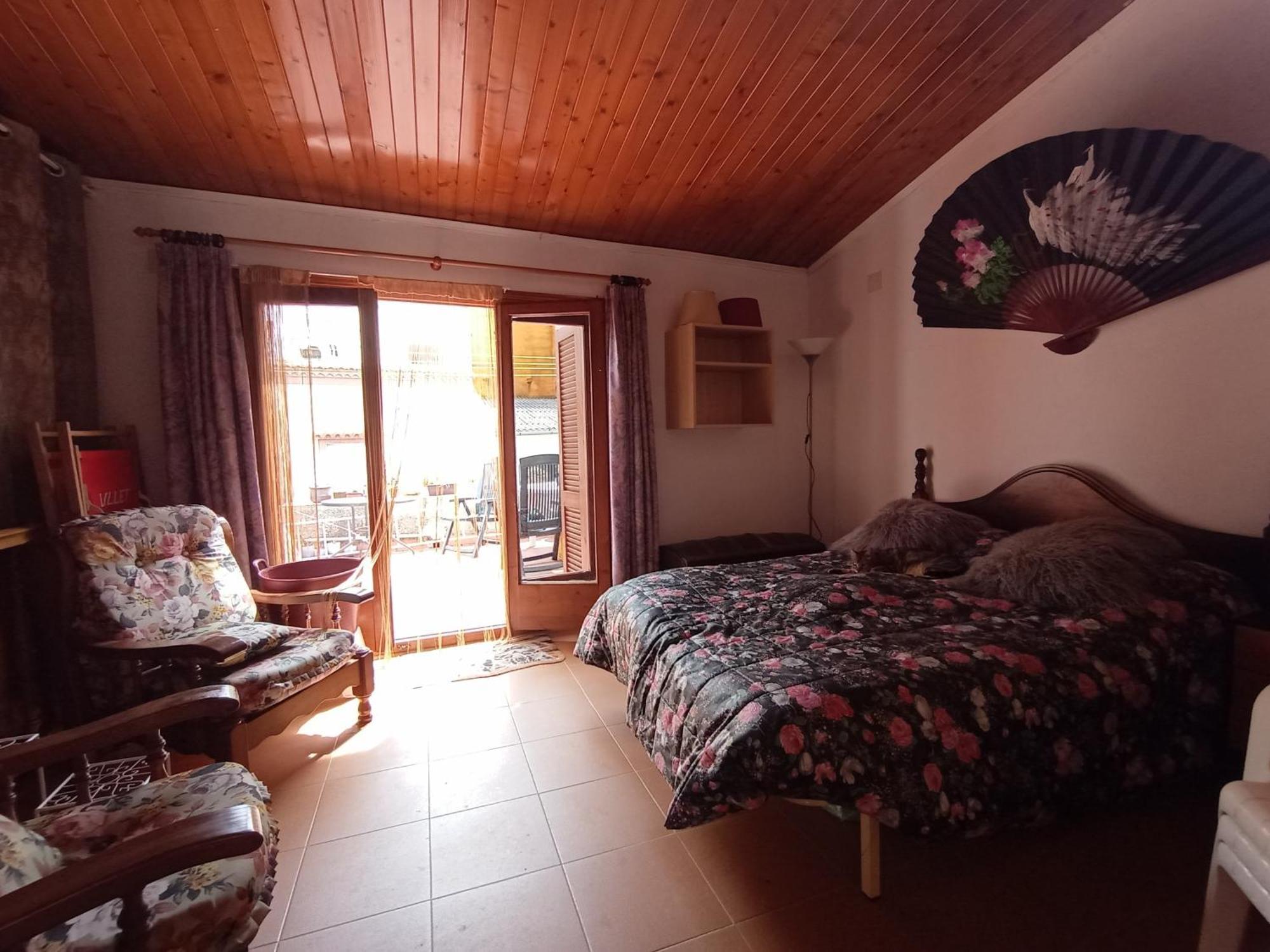 Tranquil And Spacious Townhouse In Historical And Picturesque Cervera Del Maestre 외부 사진
