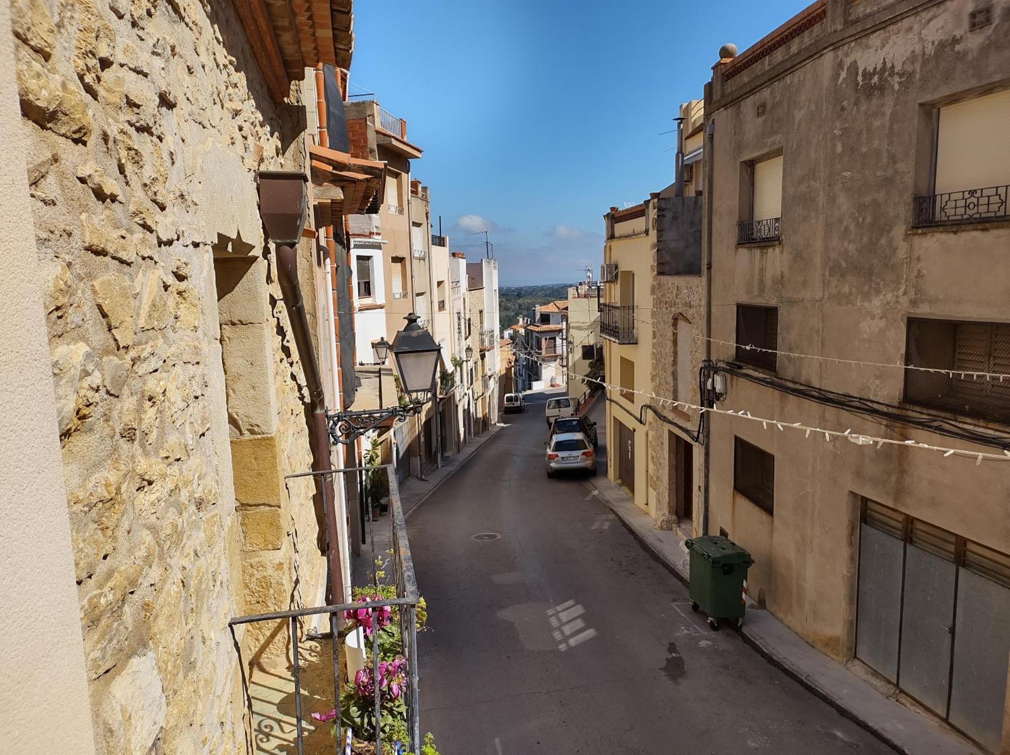 Tranquil And Spacious Townhouse In Historical And Picturesque Cervera Del Maestre 외부 사진
