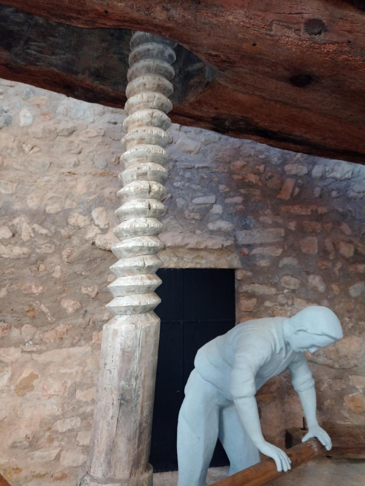 Tranquil And Spacious Townhouse In Historical And Picturesque Cervera Del Maestre 외부 사진